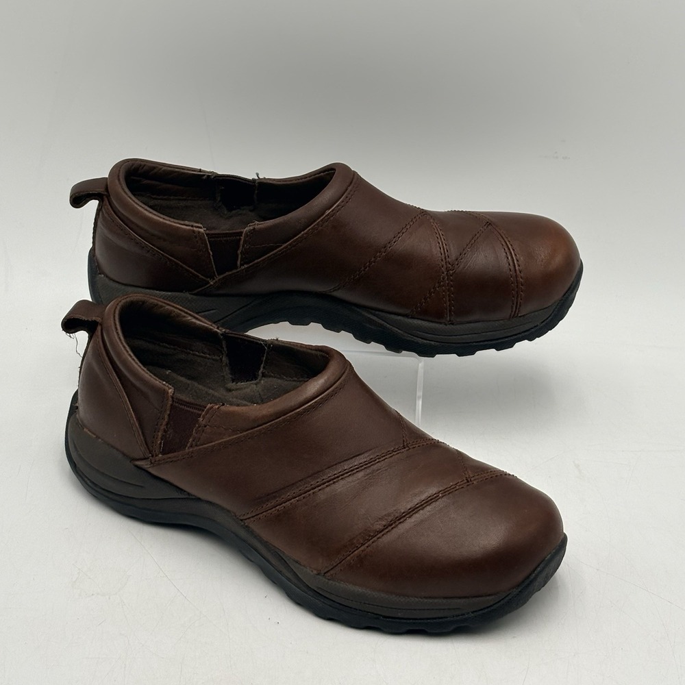 LL Bean Comfort Mocs Womens Sz 7.5M Brown Leather Slip-On Clog Driving Moccasin
